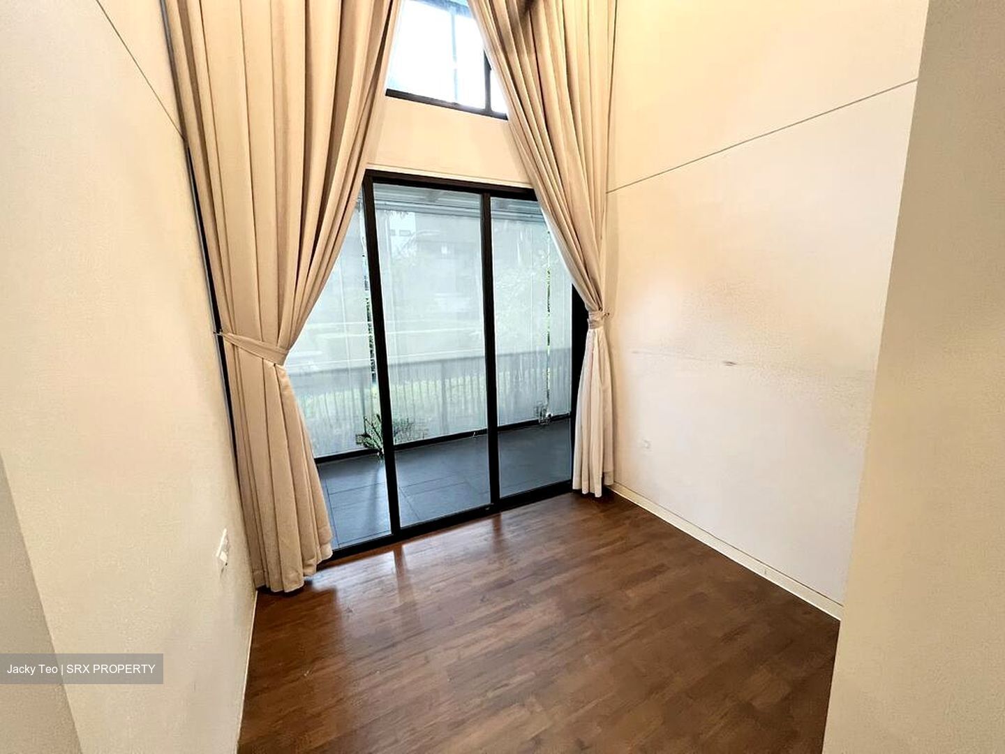Village @ Pasir Panjang (D5), Condominium #532777251